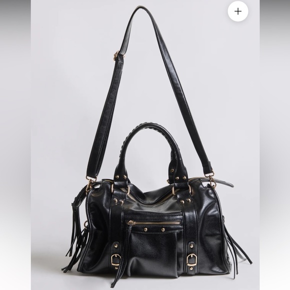 NWT) Black shoulder/satchel/hand bag - Picture 2 of 8